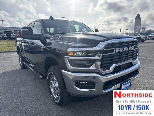 2026 RAM 2500 Tradesman Crew Cab 4x4 6'4' Box