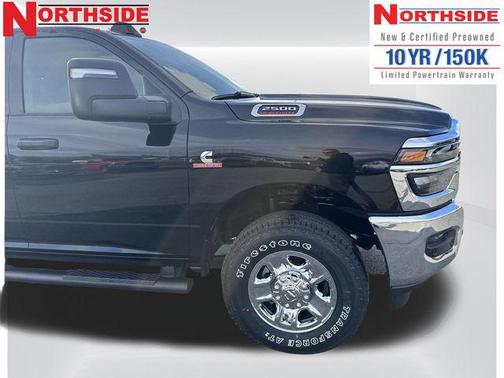 2026 RAM 2500 Tradesman Crew Cab 4x4 6'4' Box