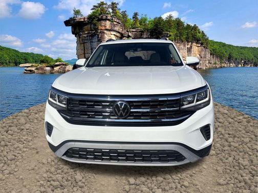 2023 Volkswagen Atlas 2.0T SE w/Technology 4MOTION