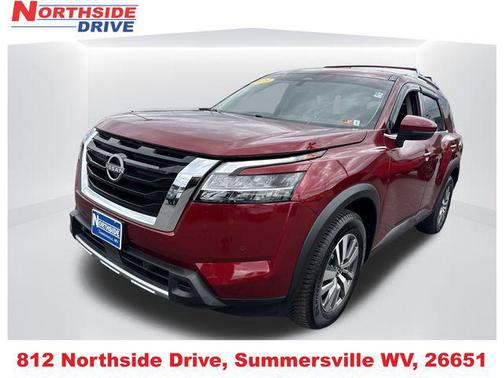 2023 Nissan Pathfinder SL 4WD