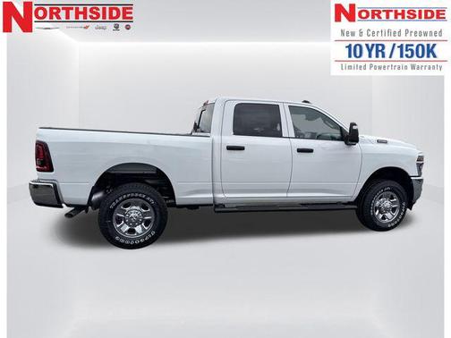 2026 RAM 2500 Tradesman Crew Cab 4x4 6'4' Box