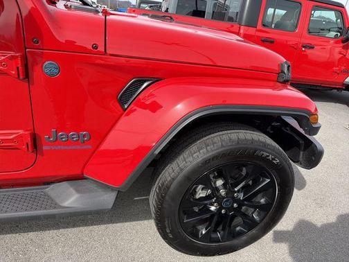 2025 Jeep Wrangler 4xe Sahara