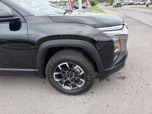 Mosaic Black Metallic 2026 Chevrolet Equinox AWD ACTIV