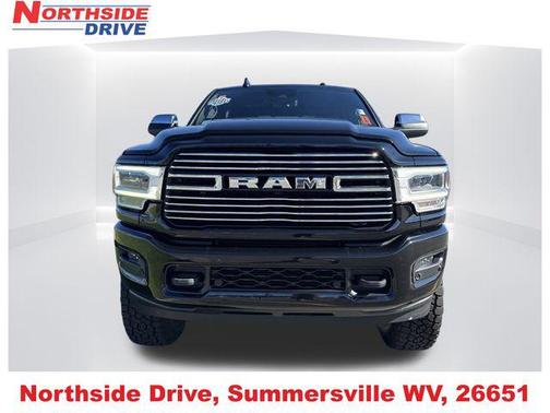 2022 RAM 3500 Laramie Crew Cab 4x4 6'4' Box