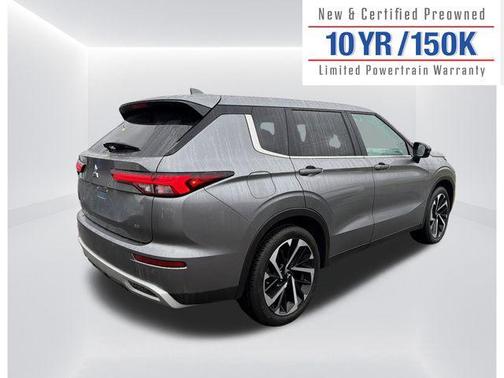 2022 Mitsubishi Outlander SE