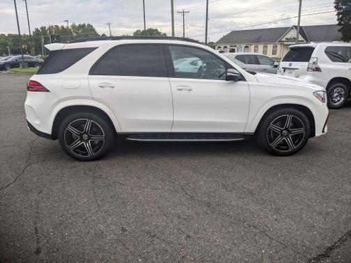 2025 Mercedes-Benz GLE 450e 4MATIC