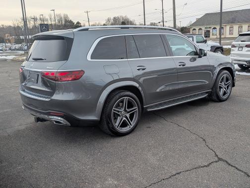 2025 Mercedes-Benz GLS 450 4MATIC