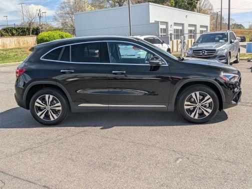 2025 Mercedes-Benz GLA 250 Base