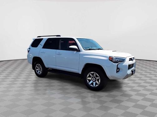 2024 Toyota 4Runner TRD Off Road