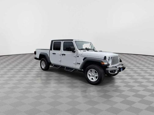 2023 Jeep Gladiator Sport