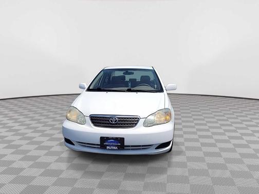 2005 Toyota Corolla LE