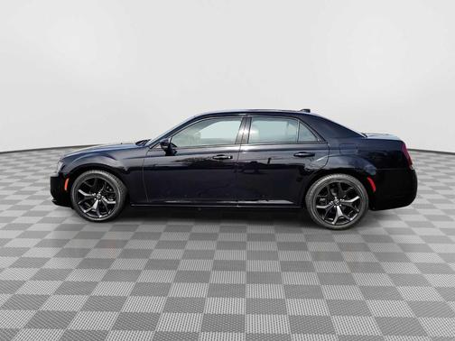 2021 Chrysler 300 S