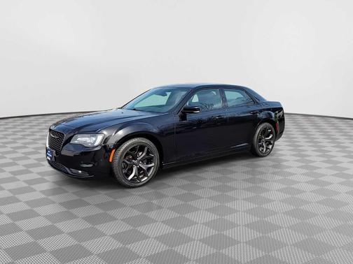 2021 Chrysler 300 S
