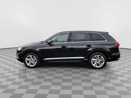 2024 Audi Q7 55 Premium Plus