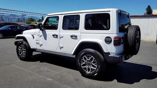 2024 Jeep Wrangler Sahara