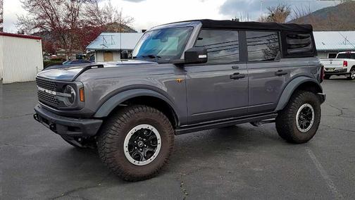 2021 Ford Bronco Badlands