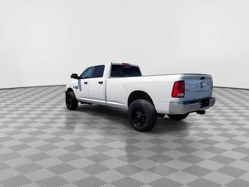 2018 RAM 3500 SLT