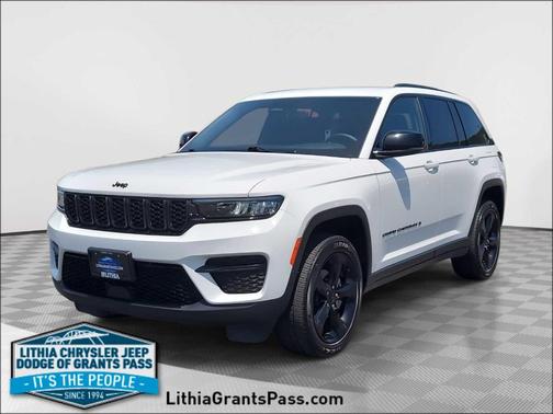 2023 Jeep Grand Cherokee Altitude