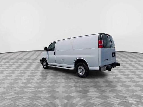 2018 Chevrolet Express 2500 Work Van