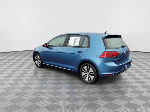 2016 Volkswagen e-Golf SE