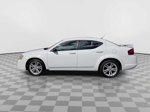 2012 Dodge Avenger SE