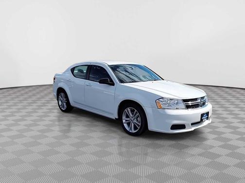 2012 Dodge Avenger SE