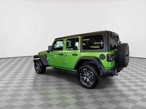 2025 Jeep Wrangler 4xe Sport