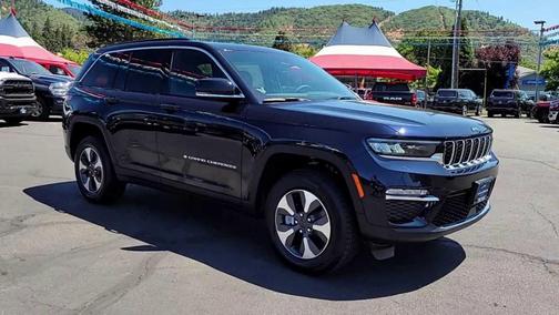 2024 Jeep Grand Cherokee 4xe Base