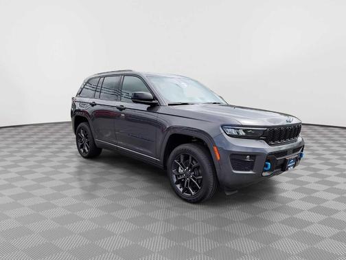 2025 Jeep Grand Cherokee 4xe Base