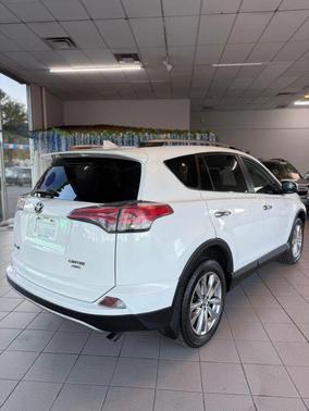 2017 Toyota RAV4 Platinum Sport Utility 4D