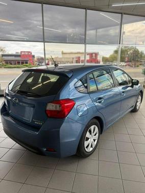 2016 Subaru Impreza 2.0i
