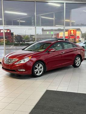 Sparkling Ruby Mica 2013 Hyundai SONATA Limited