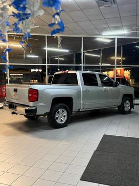 Silver Ice Metallic 2018 Chevrolet Silverado 1500 1LT