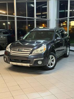Black 2013 Subaru Outback 2.5i Limited