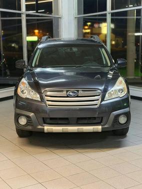 Black 2013 Subaru Outback 2.5i Limited