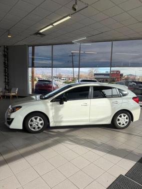 2016 Subaru Impreza 2.0i
