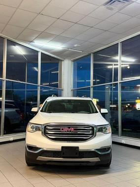 White 2017 GMC Acadia SLE-2