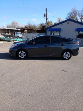 2018 Toyota Prius Four Touring