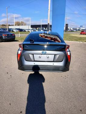 2018 Toyota Prius Four Touring