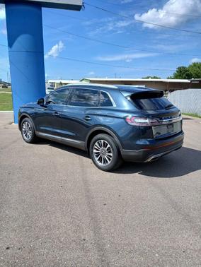 2021 Lincoln Nautilus Standard