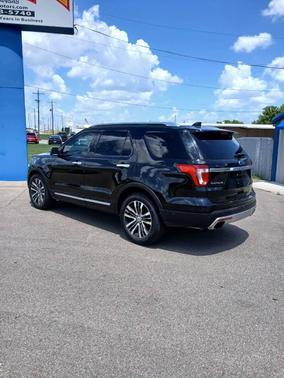 2017 Ford Explorer Platinum