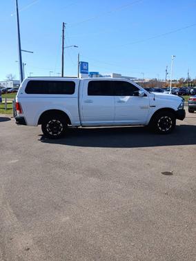 2016 RAM 1500 Laramie