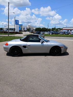 2001 Porsche Boxster Base 2dr Convertible