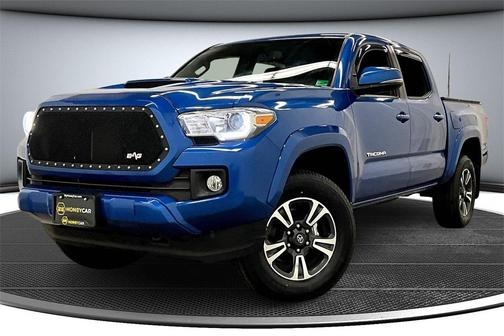 2017 Toyota Tacoma TRD Sport