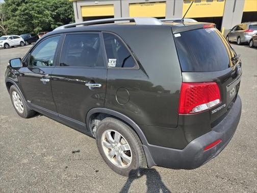 2011 Kia Sorento LX