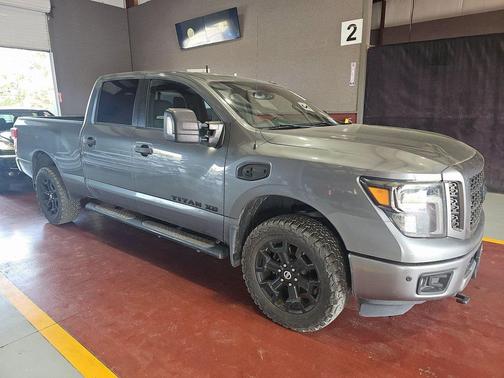 2019 Nissan Titan XD SV