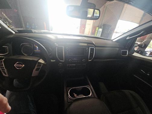 2019 Nissan Titan XD SV