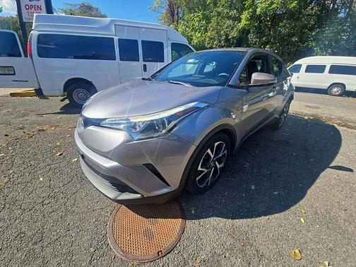 2018 Toyota C-HR XLE Premium