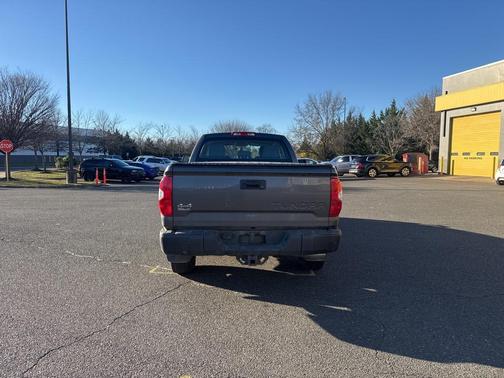 2015 Toyota Tundra SR