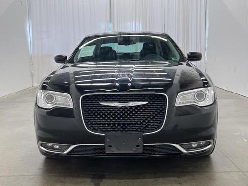 2015 Chrysler 300 Limited